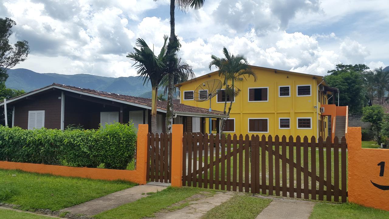 Chales Mar Virado Убатуба Экстерьер фото